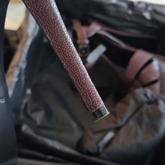 YSL Saint Laurent Tribute Heels in Deep Maroon, size US 6.5 / 36.5 LIKE NEW - Picture 6 of 8